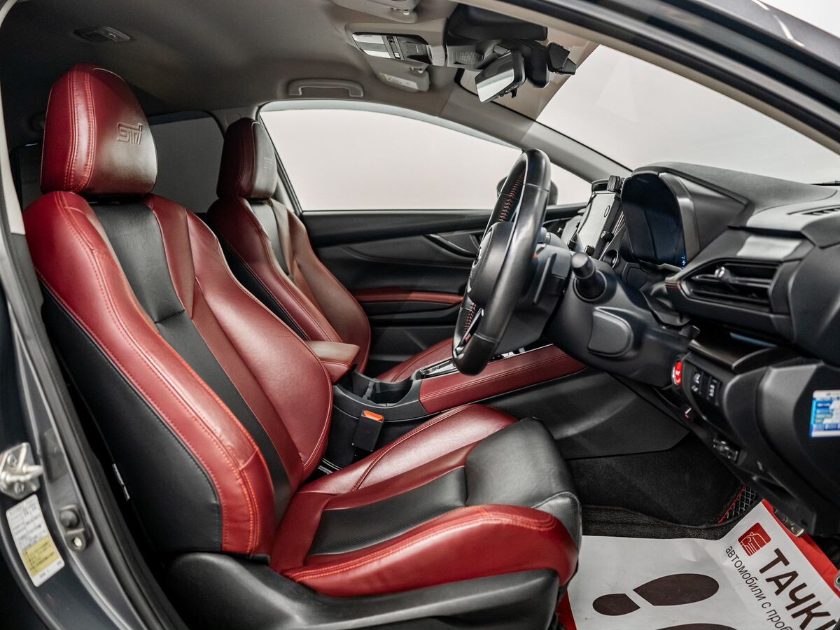 Subaru Levorg 2020 - фото автомобиля