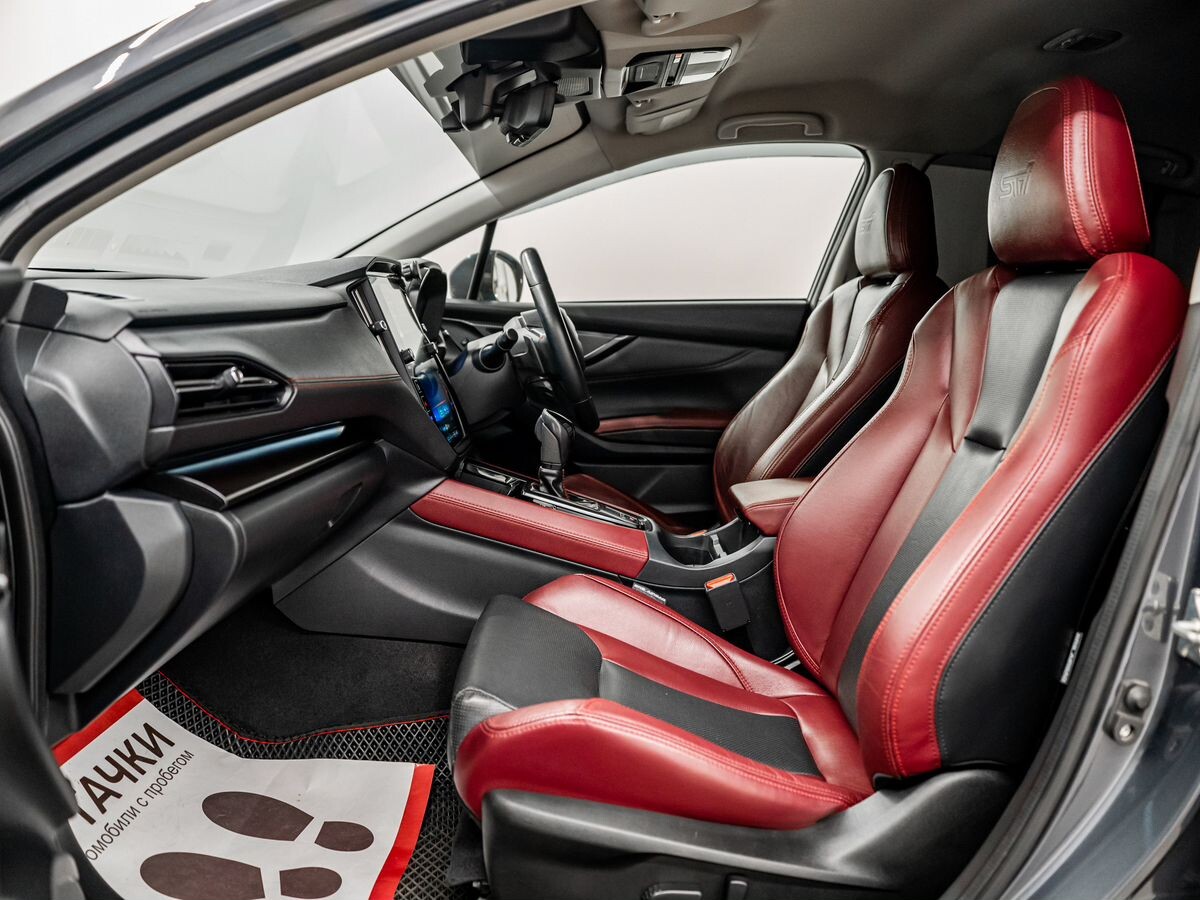 Subaru Levorg 2020 - фото автомобиля