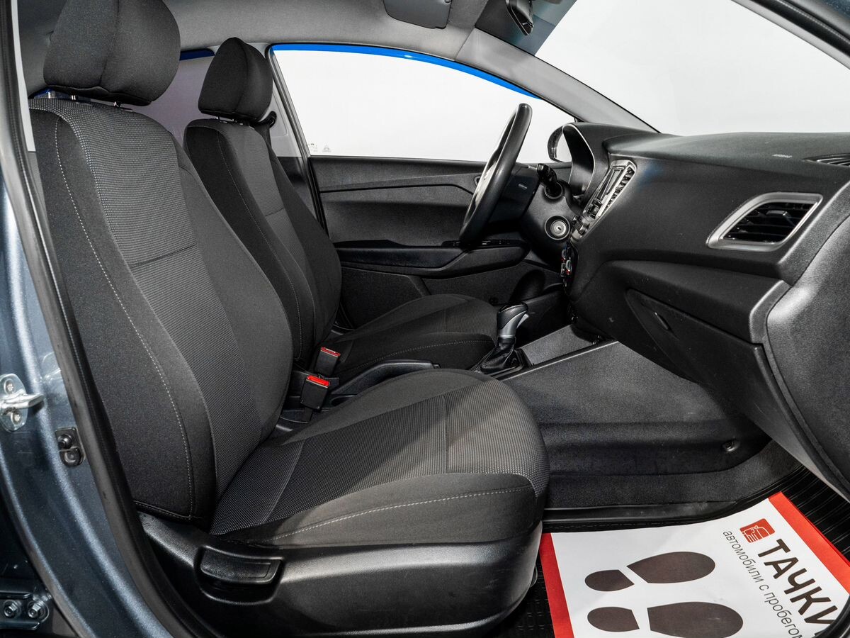 Hyundai Solaris 2020 - фото автомобиля