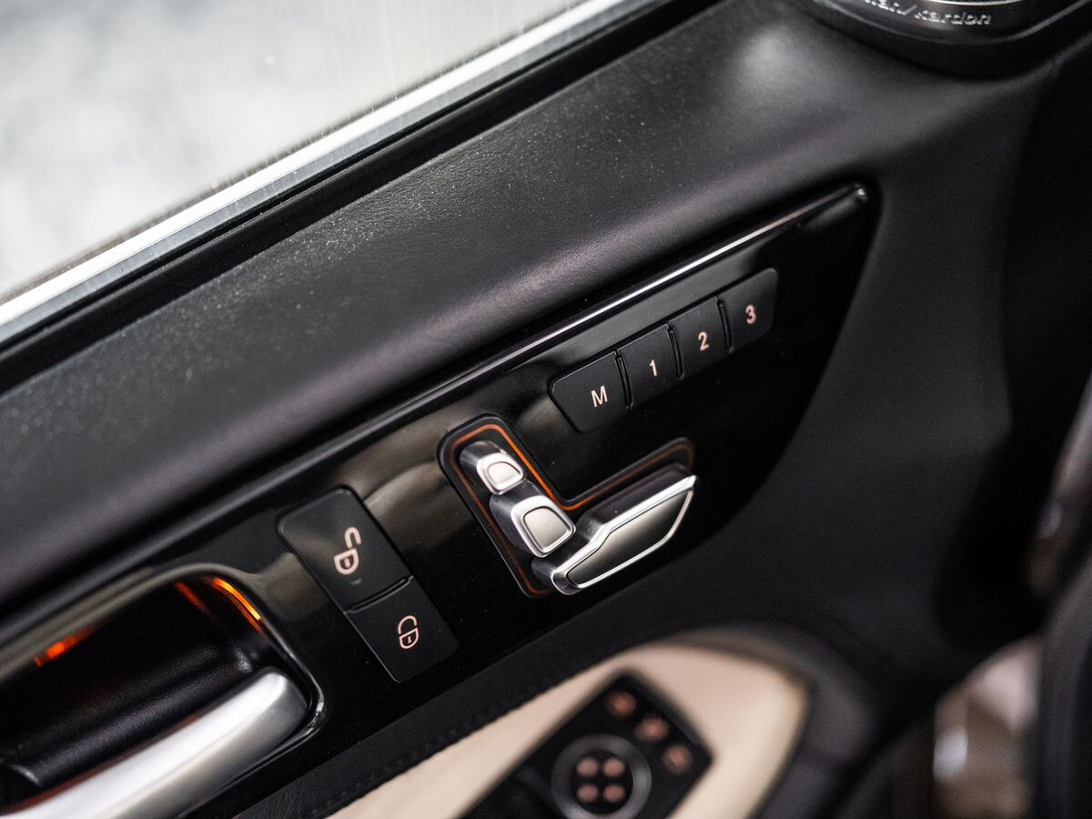 Mercedes-Benz GLS 2015 - фото автомобиля