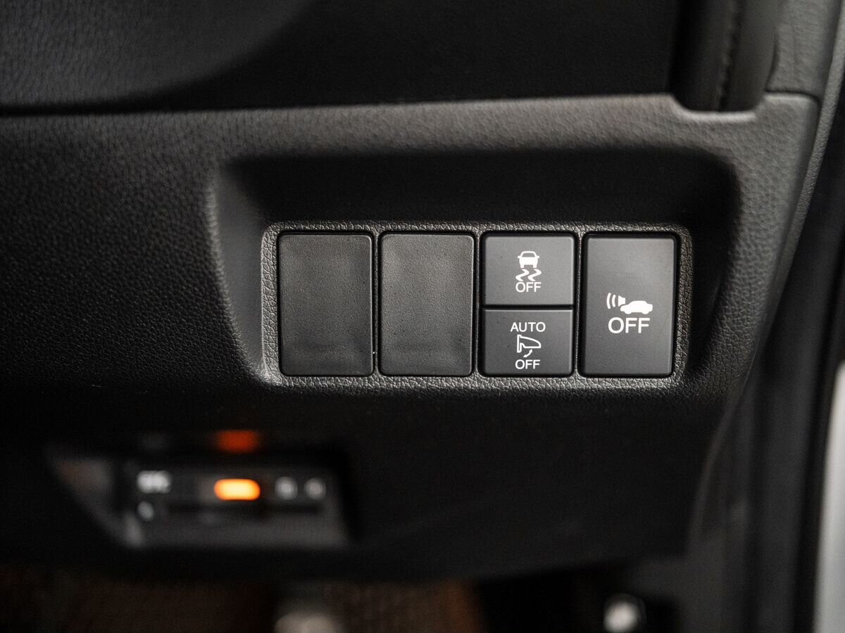 Honda Shuttle 2016 - фото автомобиля