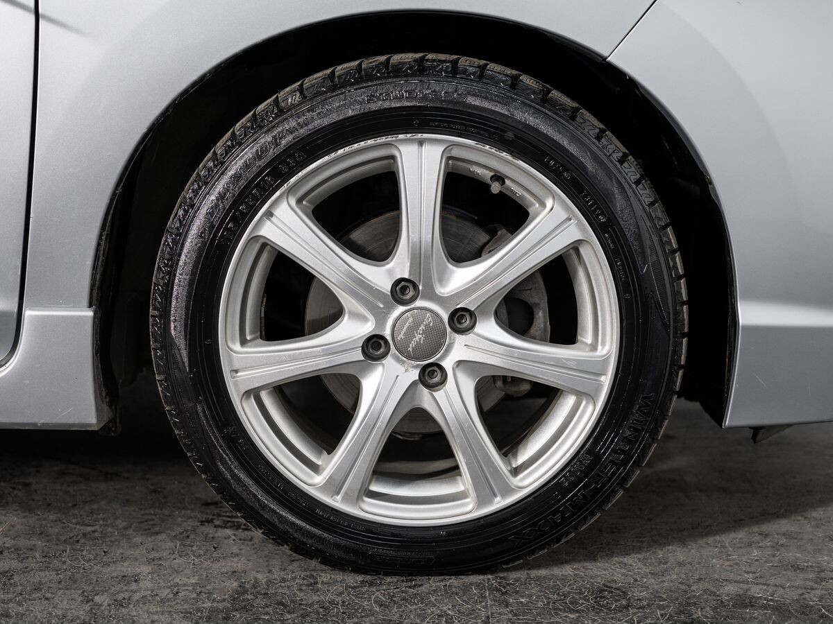 Honda Shuttle 2016 - фото автомобиля