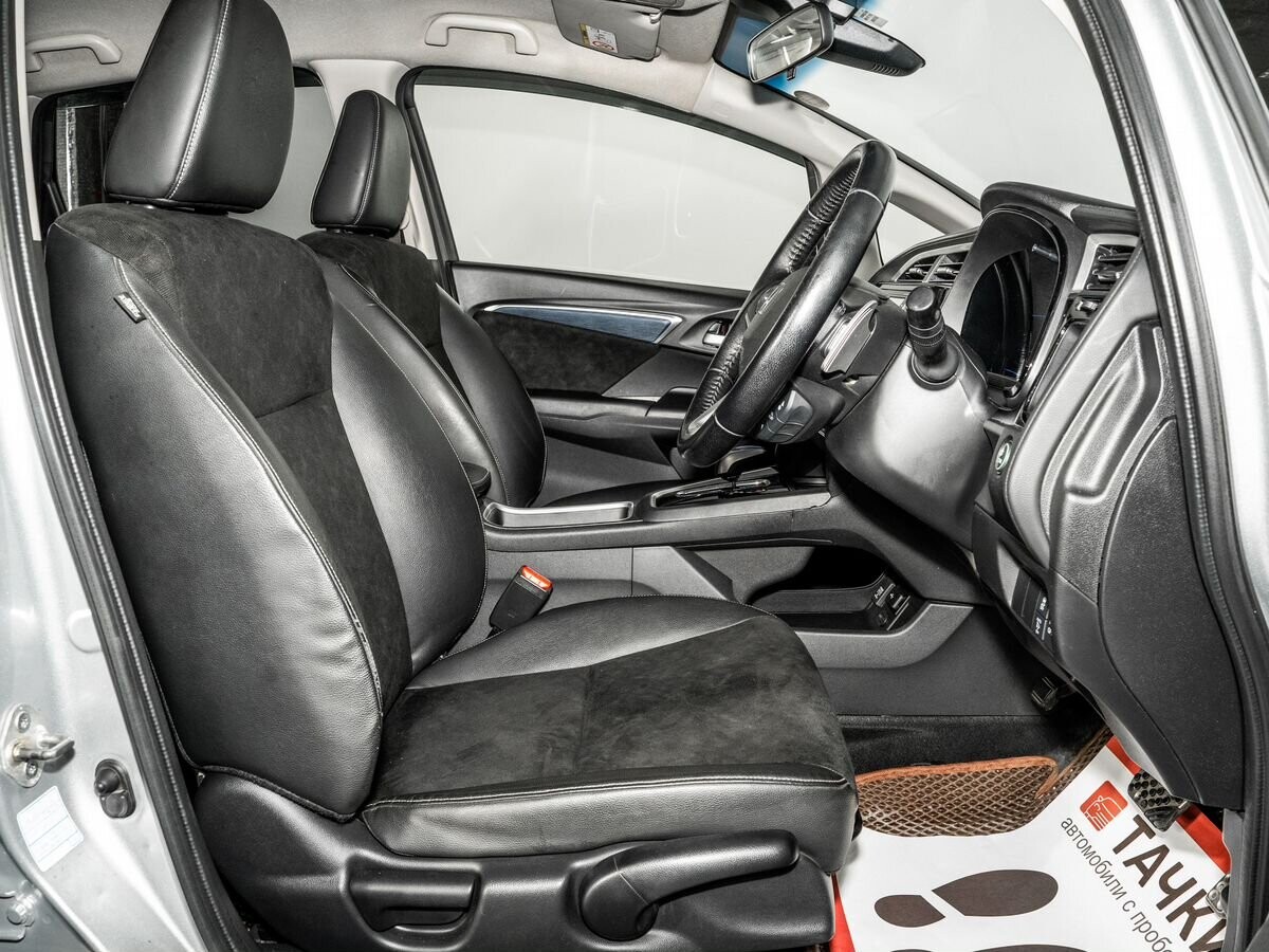 Honda Shuttle 2016 - фото автомобиля