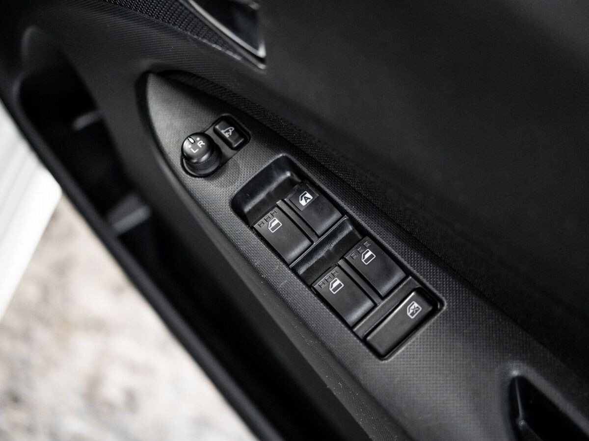 Daihatsu Move 2012 - фото автомобиля