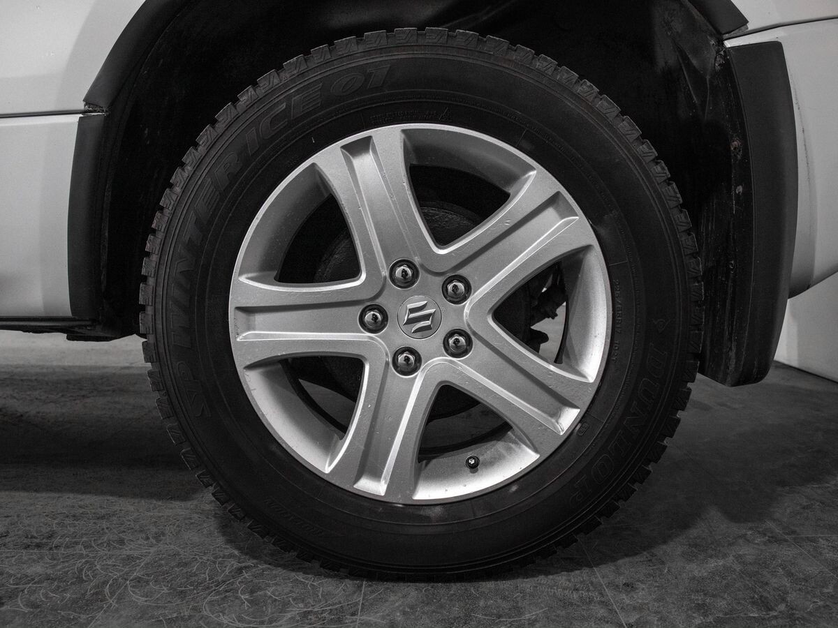 Suzuki Grand Vitara 2008 - фото автомобиля