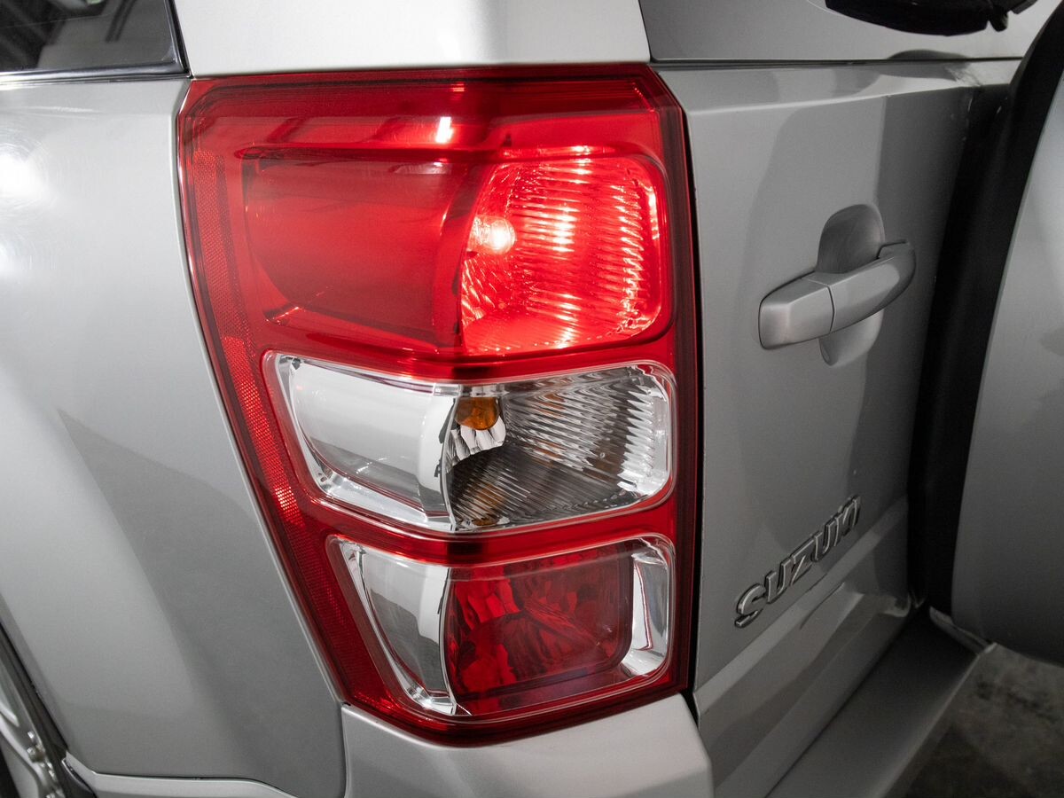 Suzuki Grand Vitara 2008 - фото автомобиля