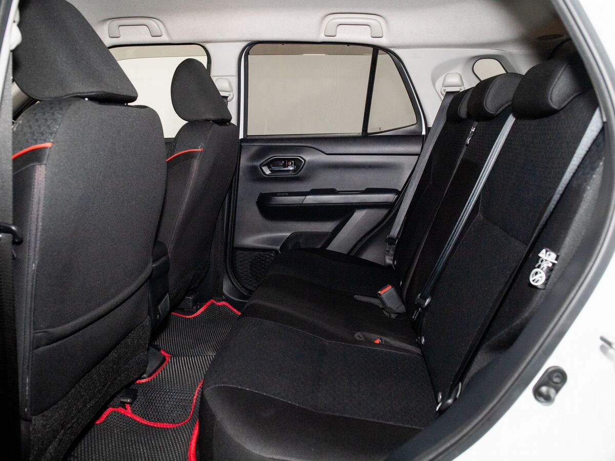 Toyota Raize 2020 - фото автомобиля