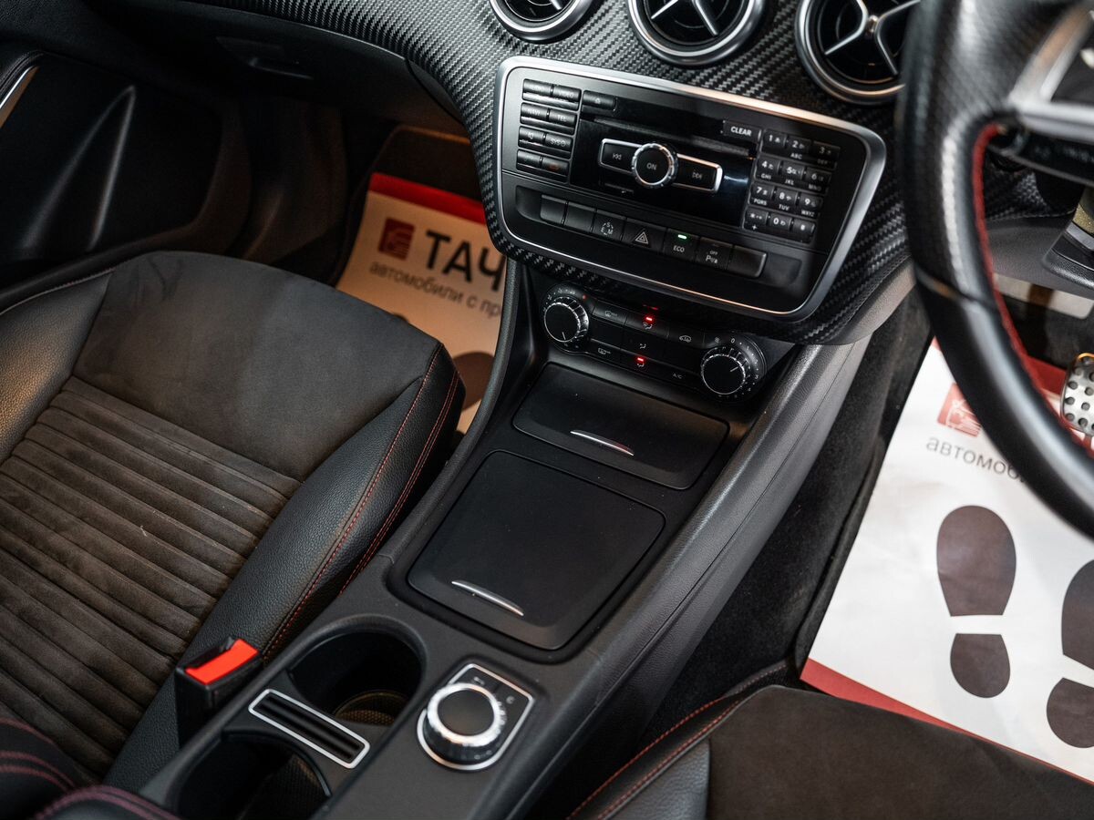 Mercedes-Benz A-Class 2012 - фото автомобиля