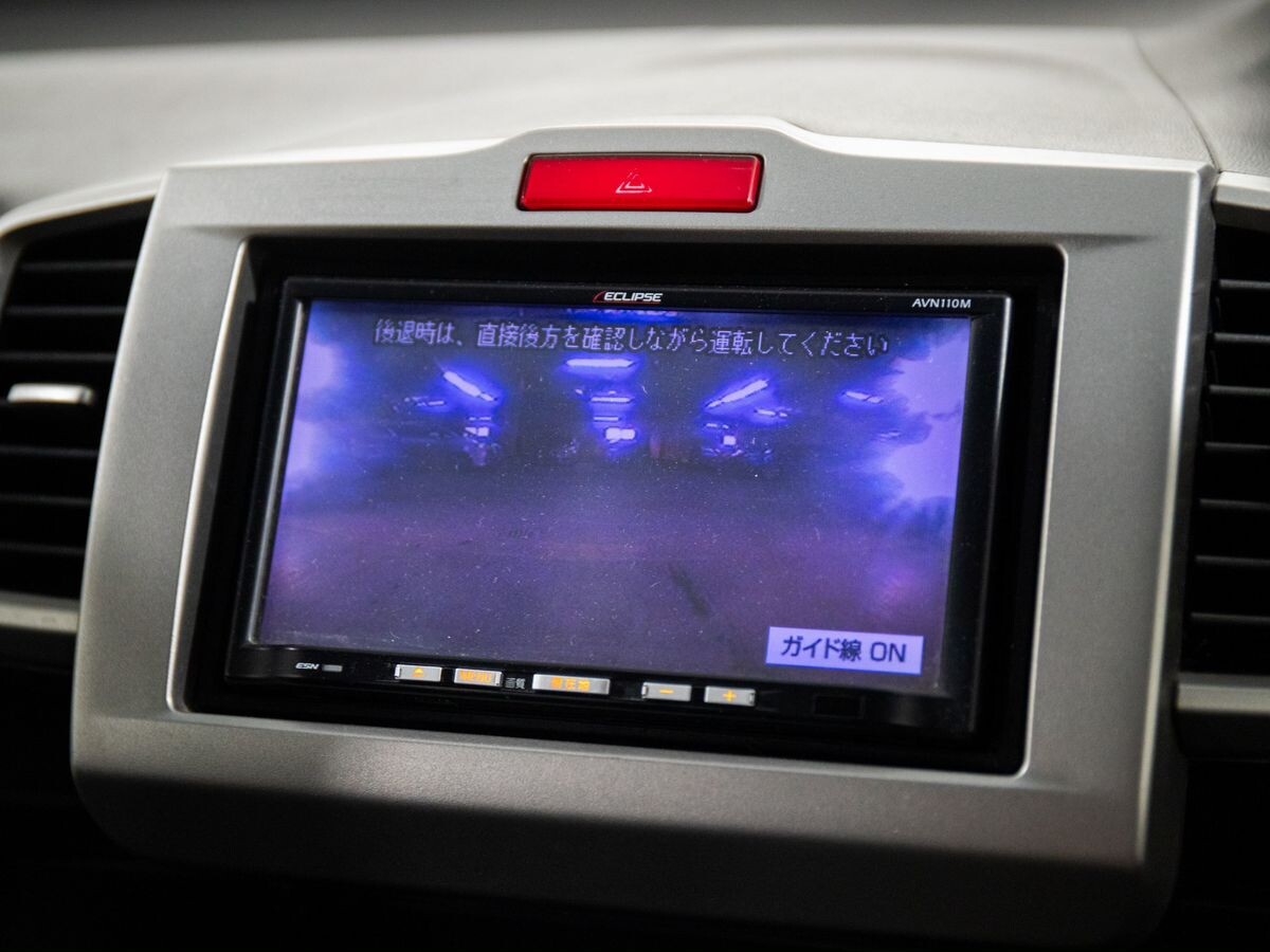 Honda Freed 2011 - фото автомобиля