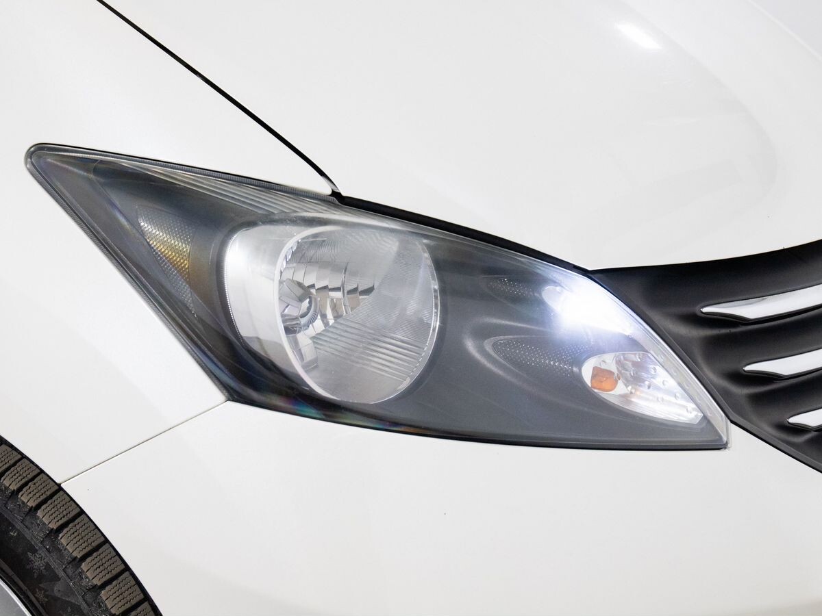 Honda Freed 2011 - фото автомобиля