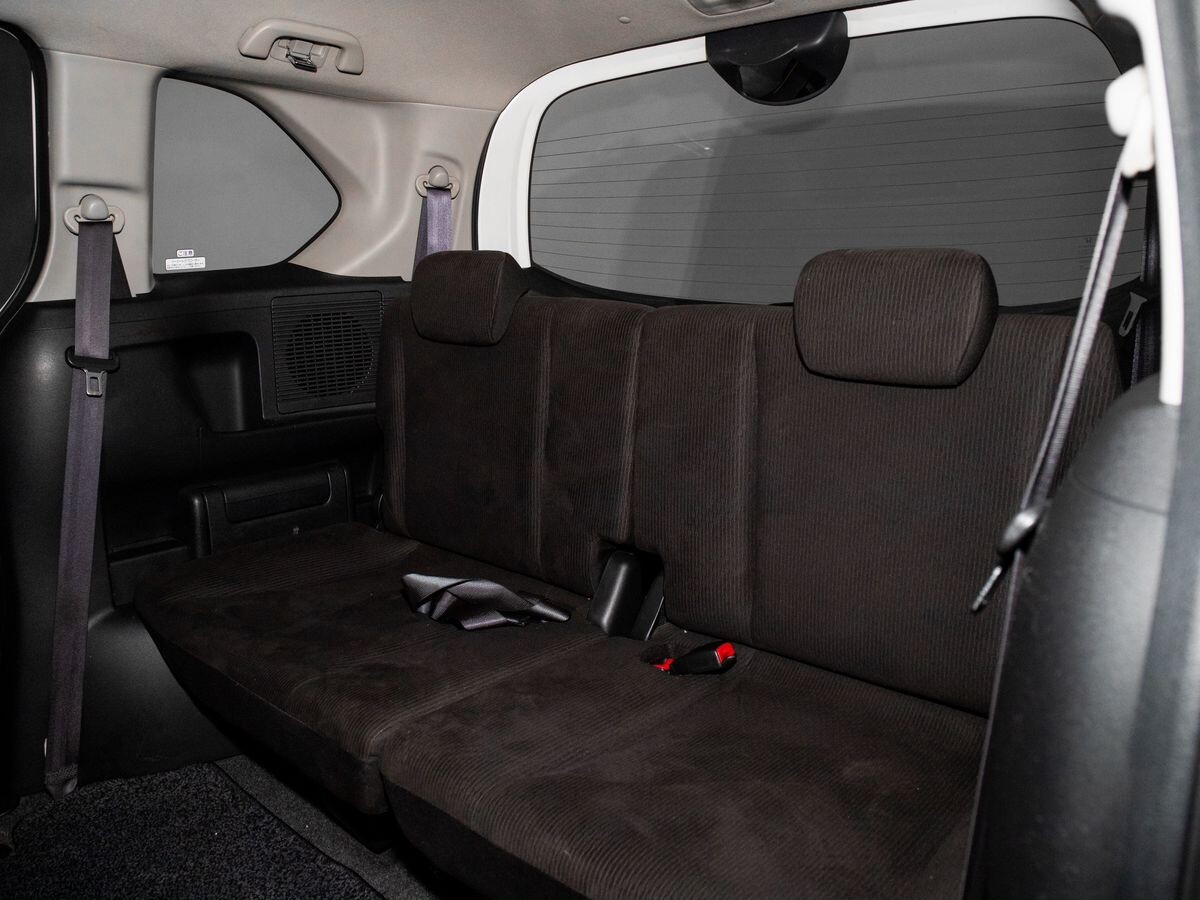 Honda Freed 2011 - фото автомобиля