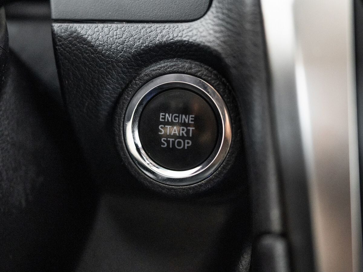 Toyota Camry 2016 - фото автомобиля