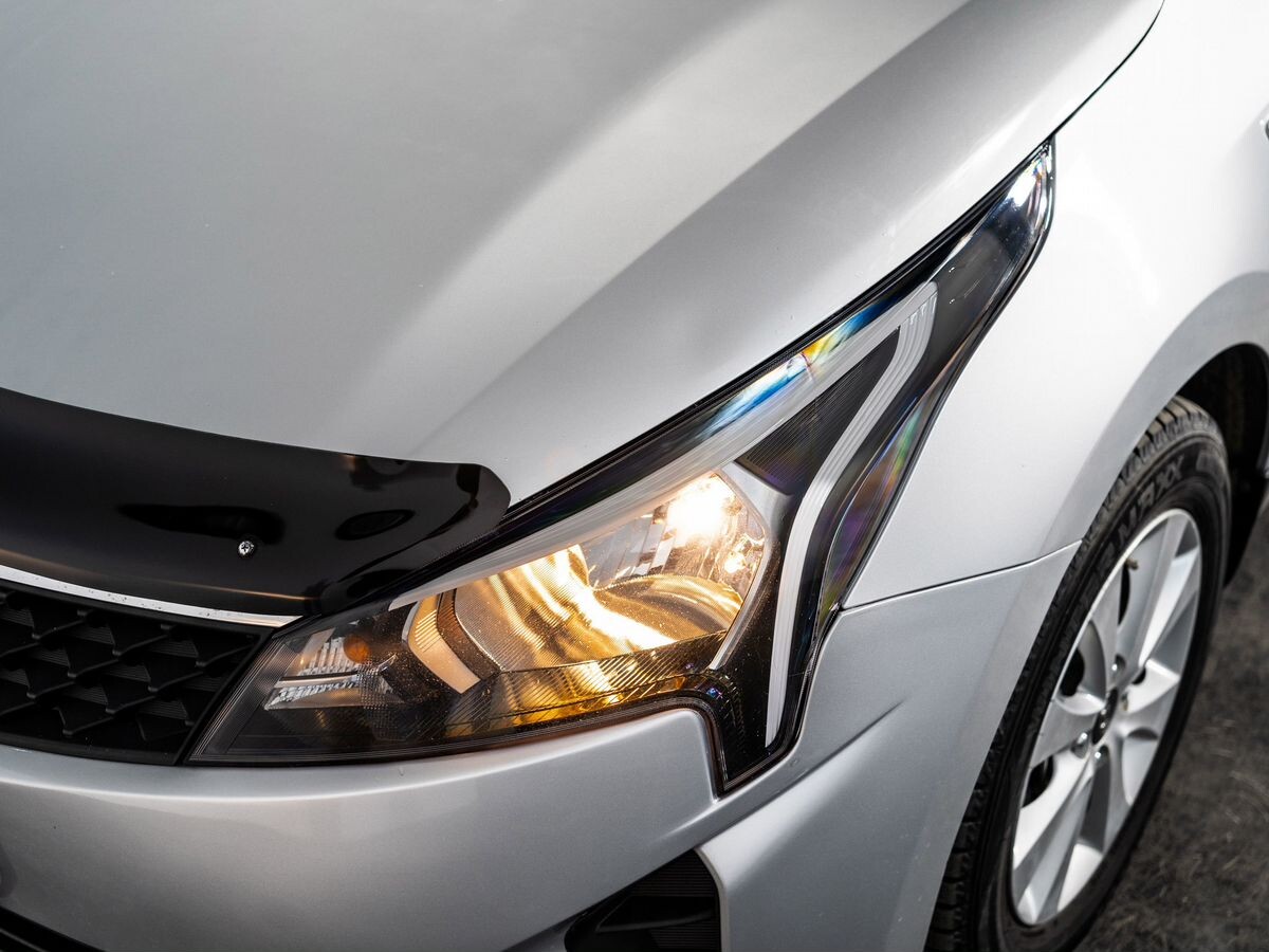 Kia Rio 2020 - фото автомобиля