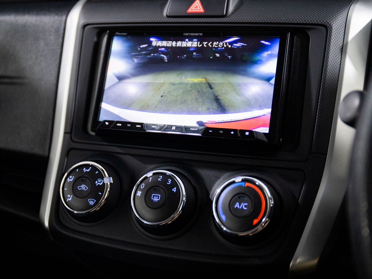 Toyota Corolla 2018 - фото автомобиля