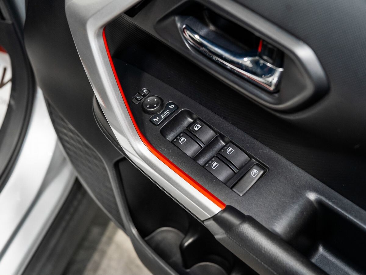 Toyota Raize 2020 - фото автомобиля