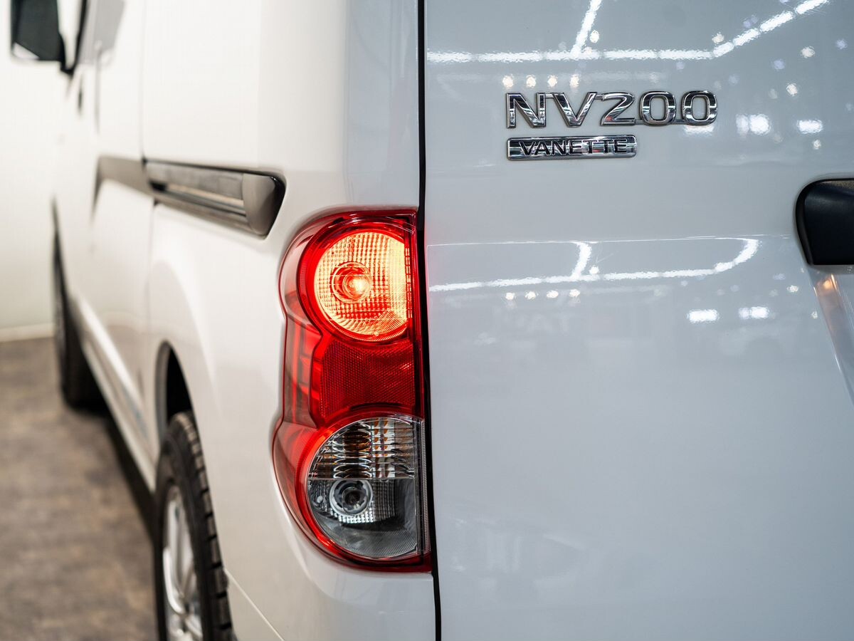 Nissan NV200 2018 - фото автомобиля