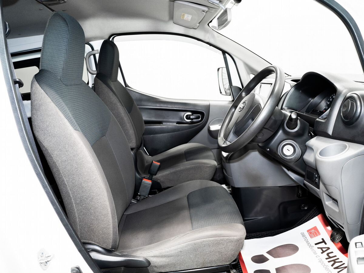 Nissan NV200 2018 - фото автомобиля