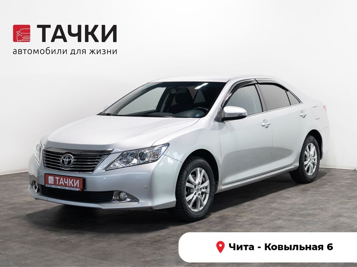 Toyota Camry 2014 - фото автомобиля