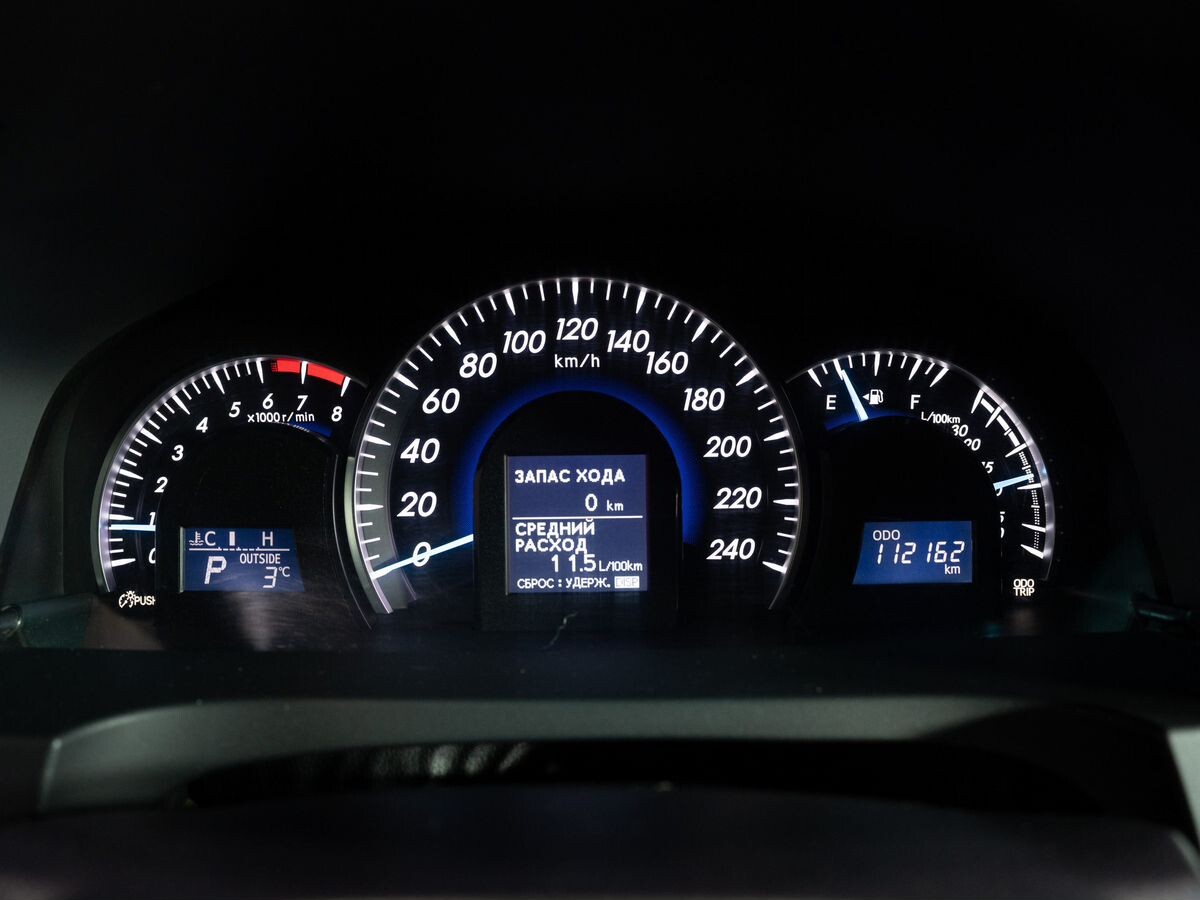 Toyota Camry 2014 - фото автомобиля