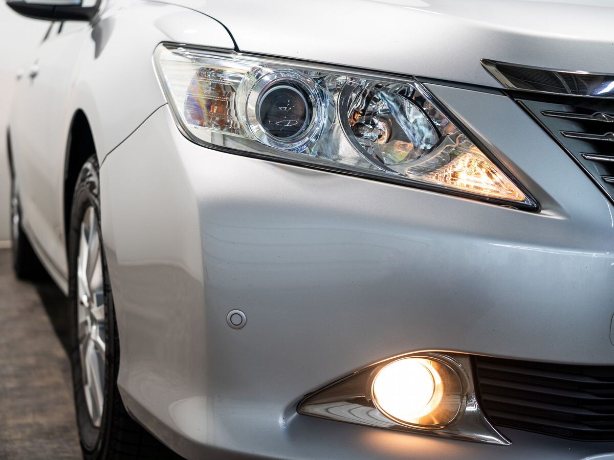 Toyota Camry 2014 - фото автомобиля