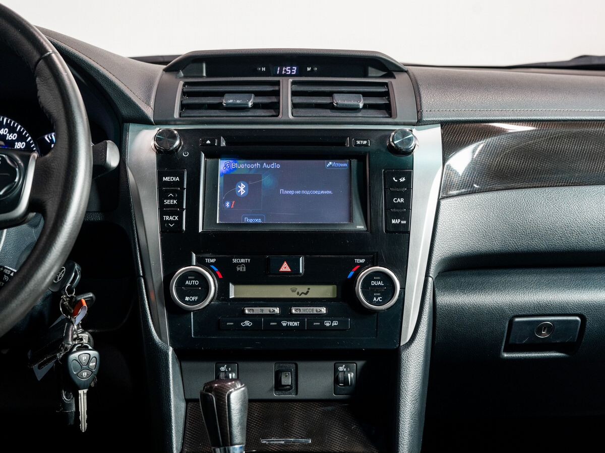 Toyota Camry 2014 - фото автомобиля