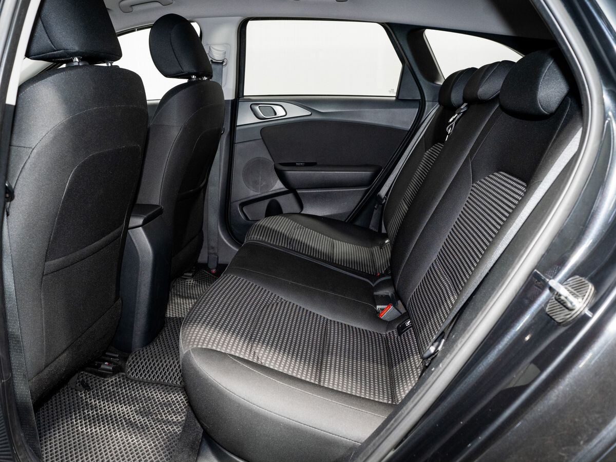 Kia Ceed 2019 - фото автомобиля