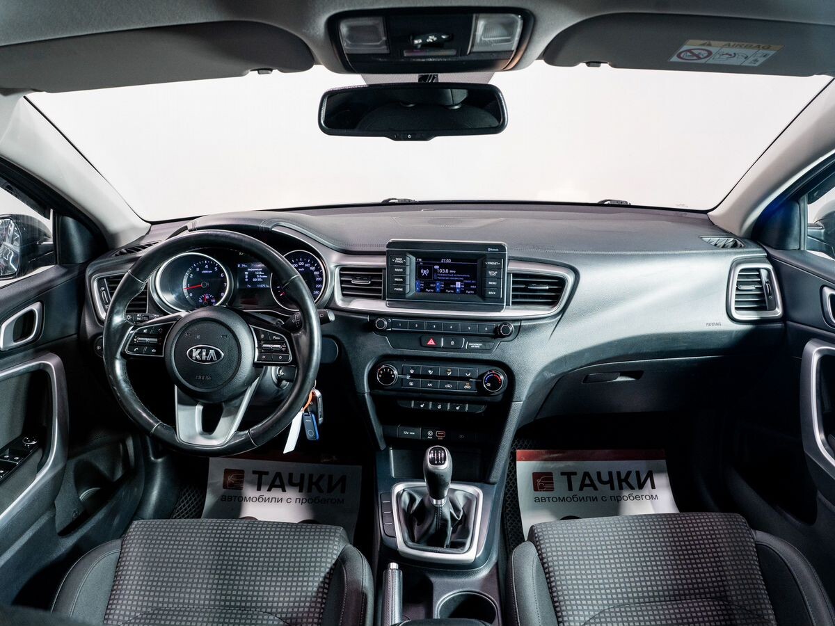 Kia Ceed 2019 - фото автомобиля