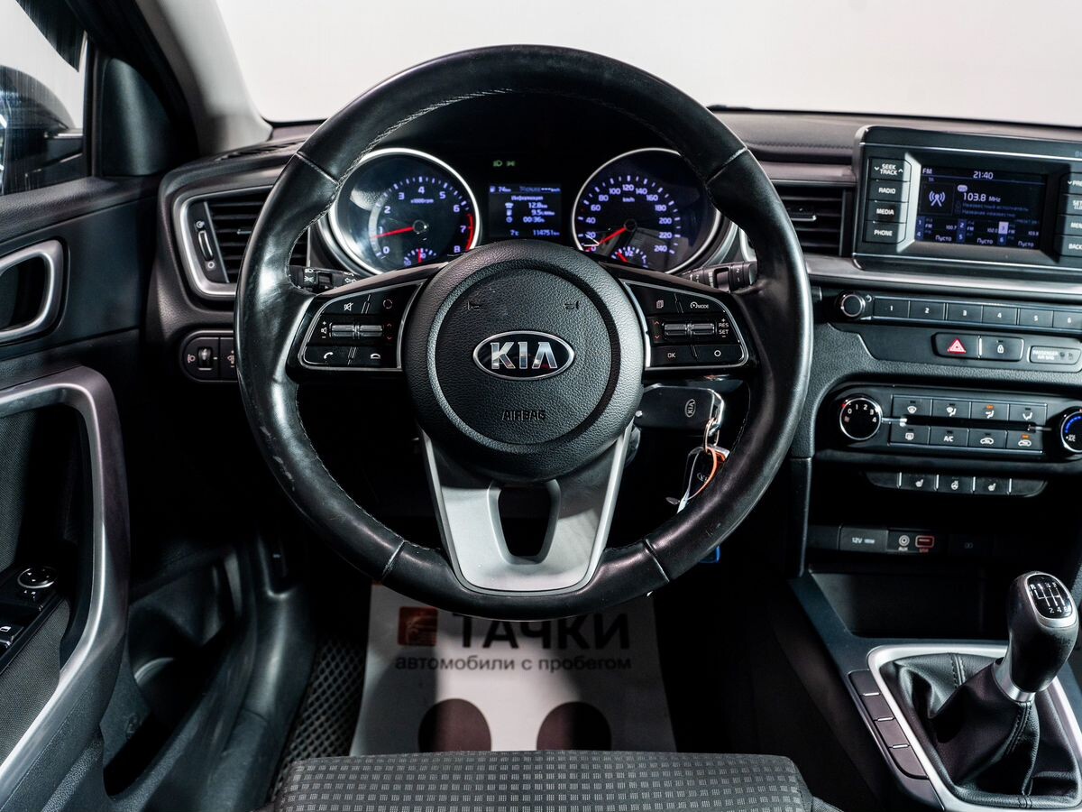 Kia Ceed 2019 - фото автомобиля