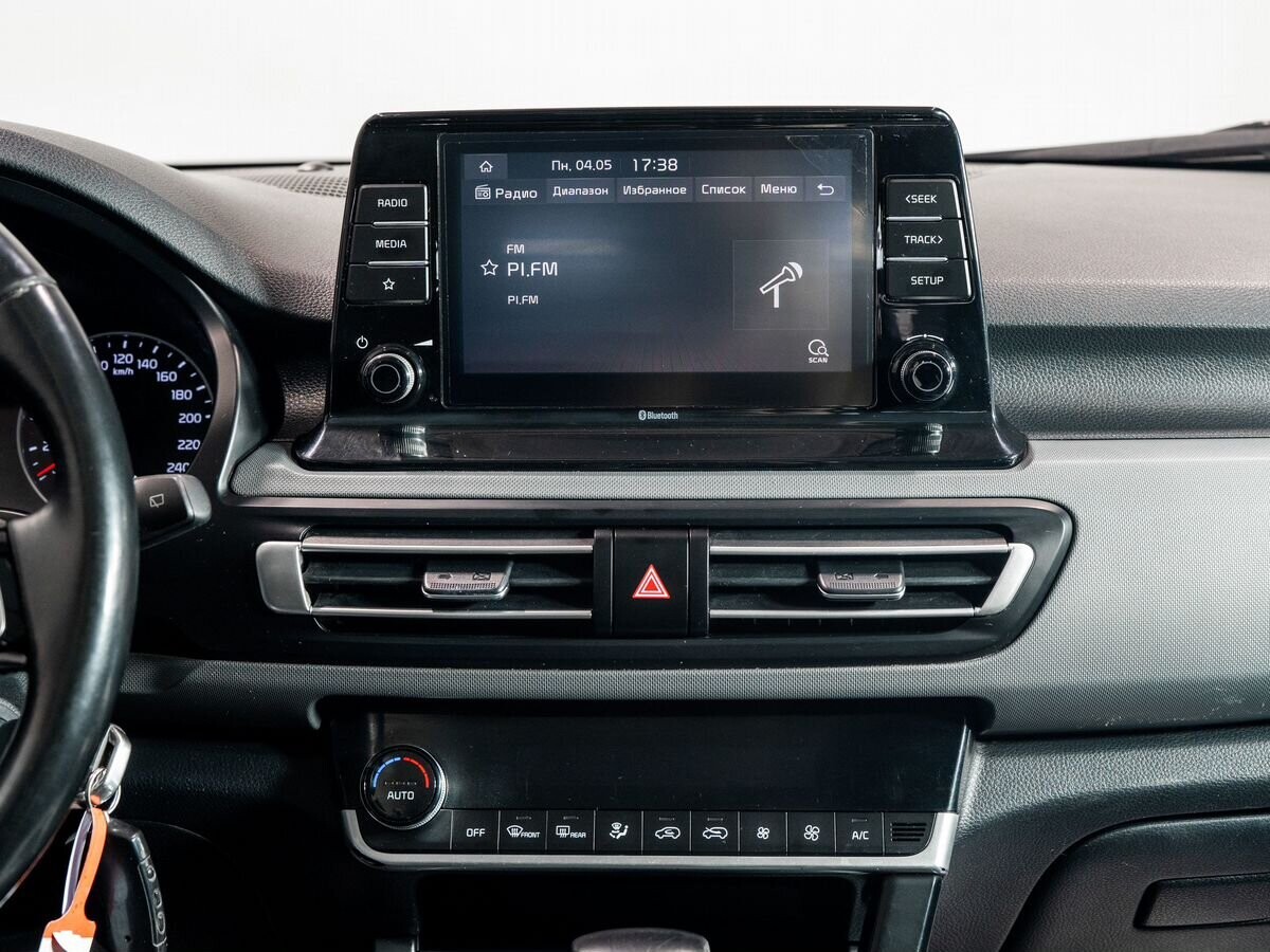 Kia Seltos 2021 - фото автомобиля