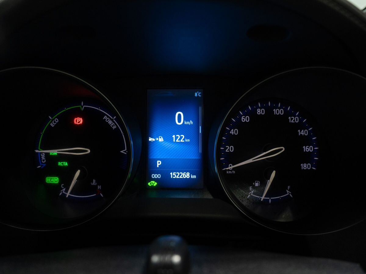 Toyota C-HR 2018 - фото автомобиля