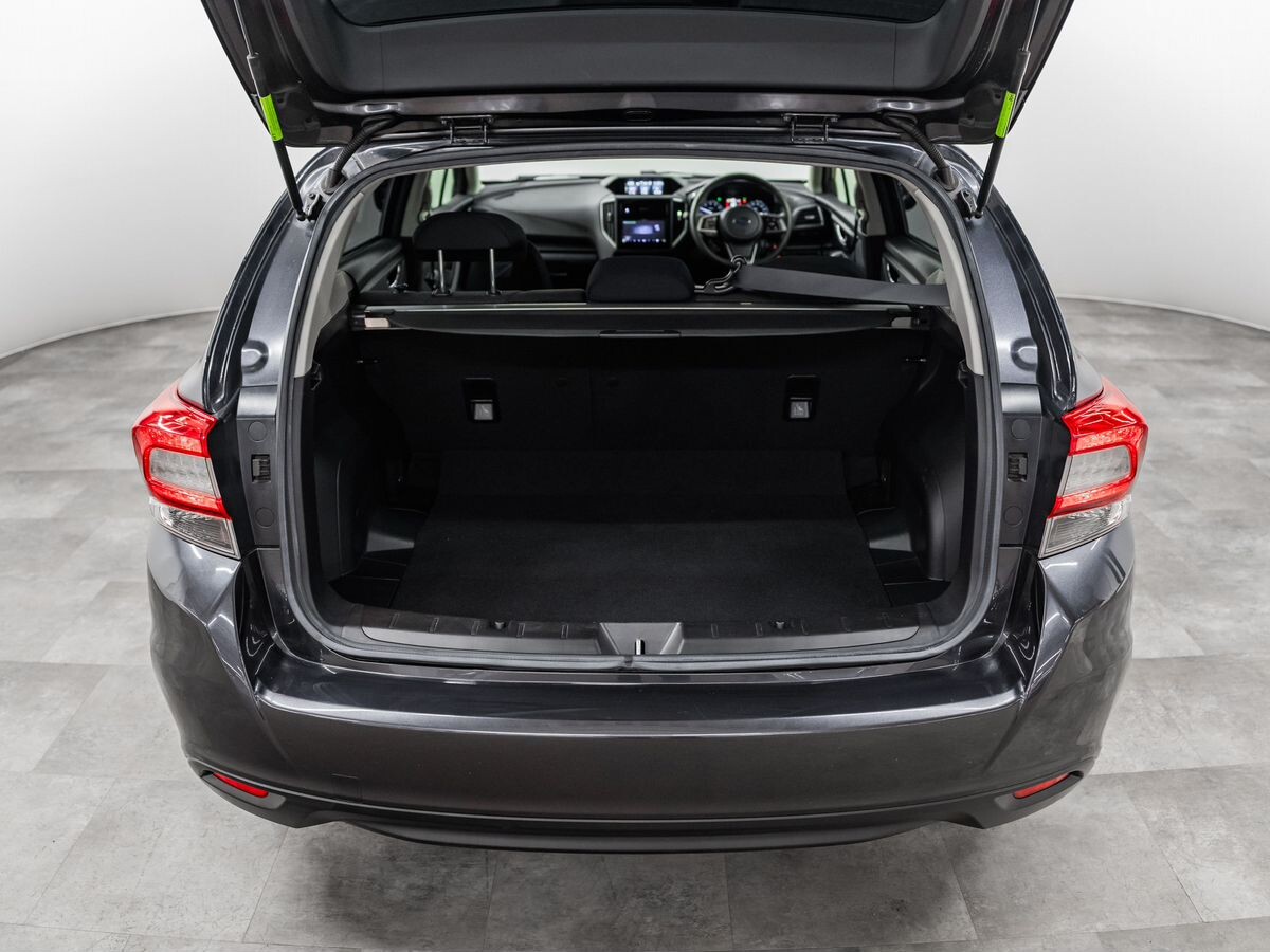 Subaru Impreza 2017 - фото автомобиля