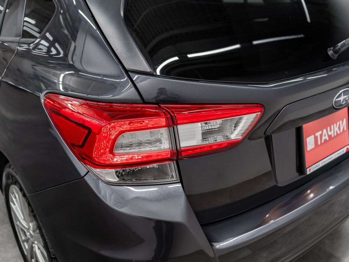 Subaru Impreza 2017 - фото автомобиля