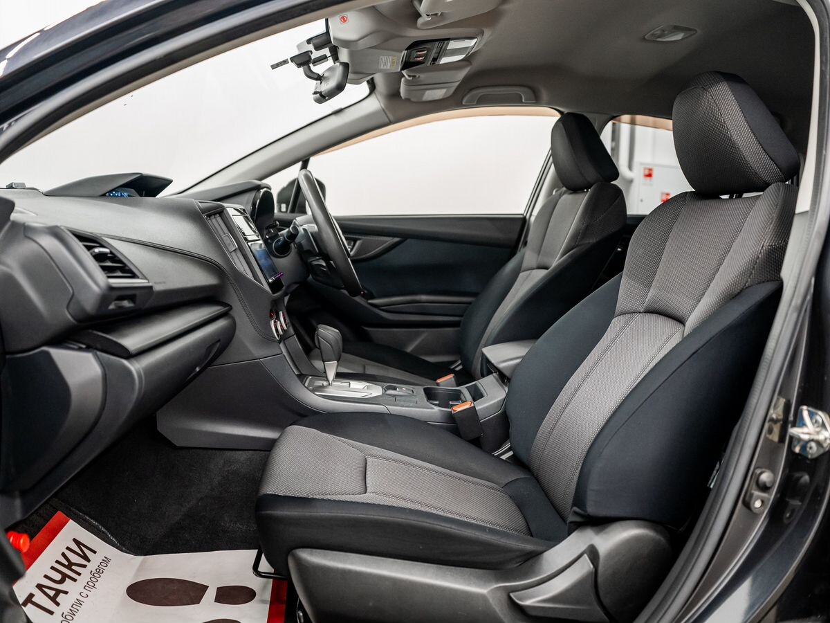 Subaru Impreza 2017 - фото автомобиля