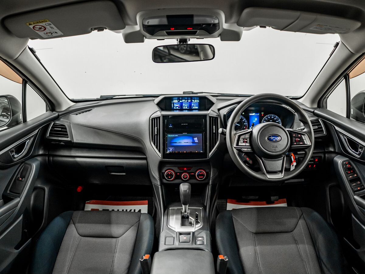 Subaru Impreza 2017 - фото автомобиля