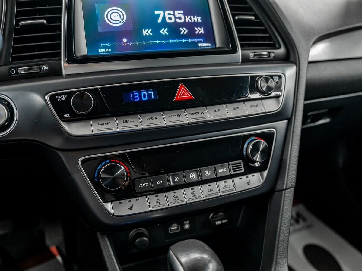 Hyundai Sonata 2018 - фото автомобиля