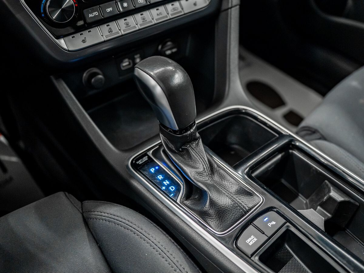 Hyundai Sonata 2018 - фото автомобиля