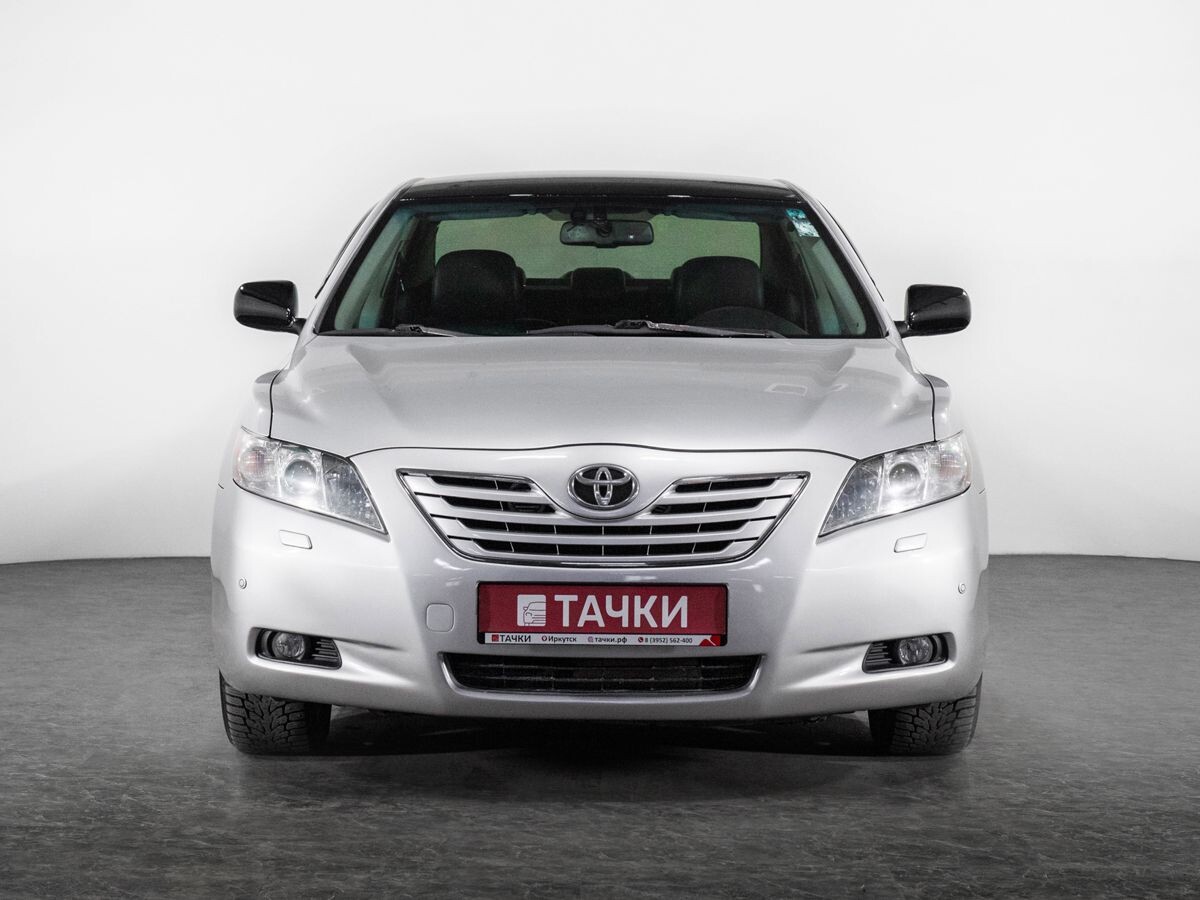 Toyota Camry 2008 - фото автомобиля