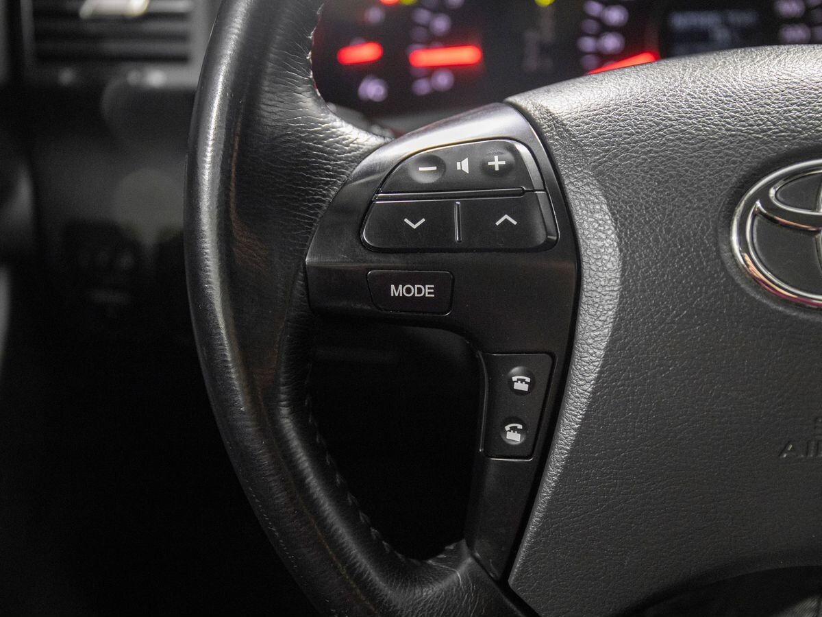 Toyota Camry 2008 - фото автомобиля