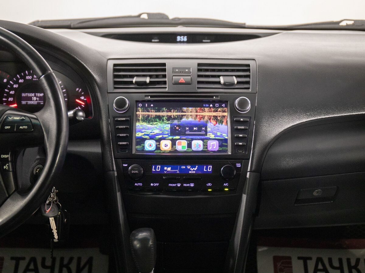 Toyota Camry 2008 - фото автомобиля