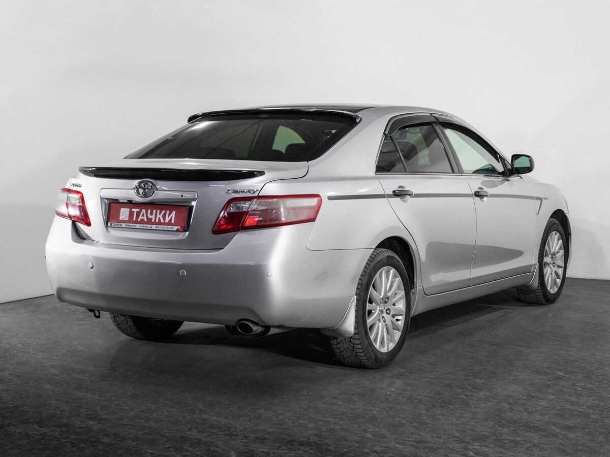 Toyota Camry 2008 - фото автомобиля