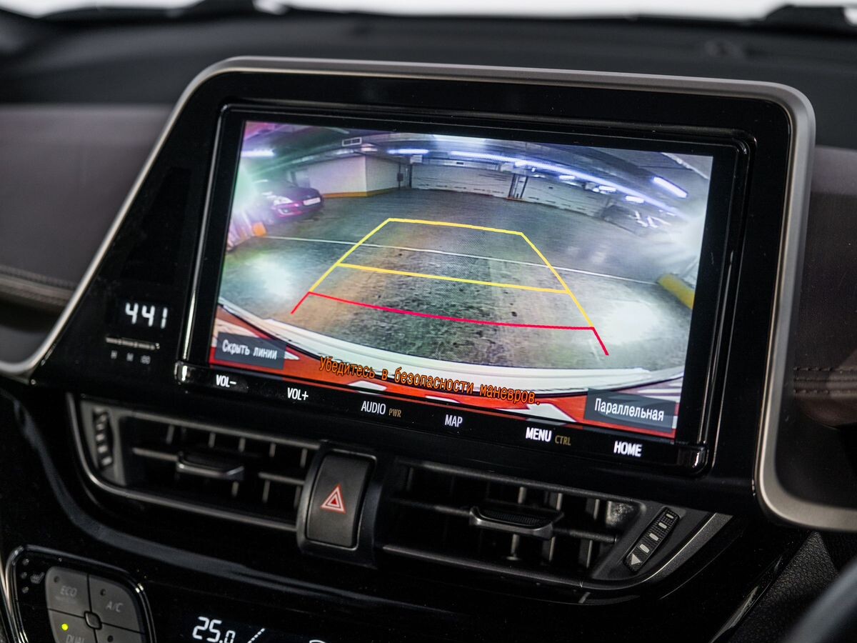 Toyota C-HR 2018 - фото автомобиля