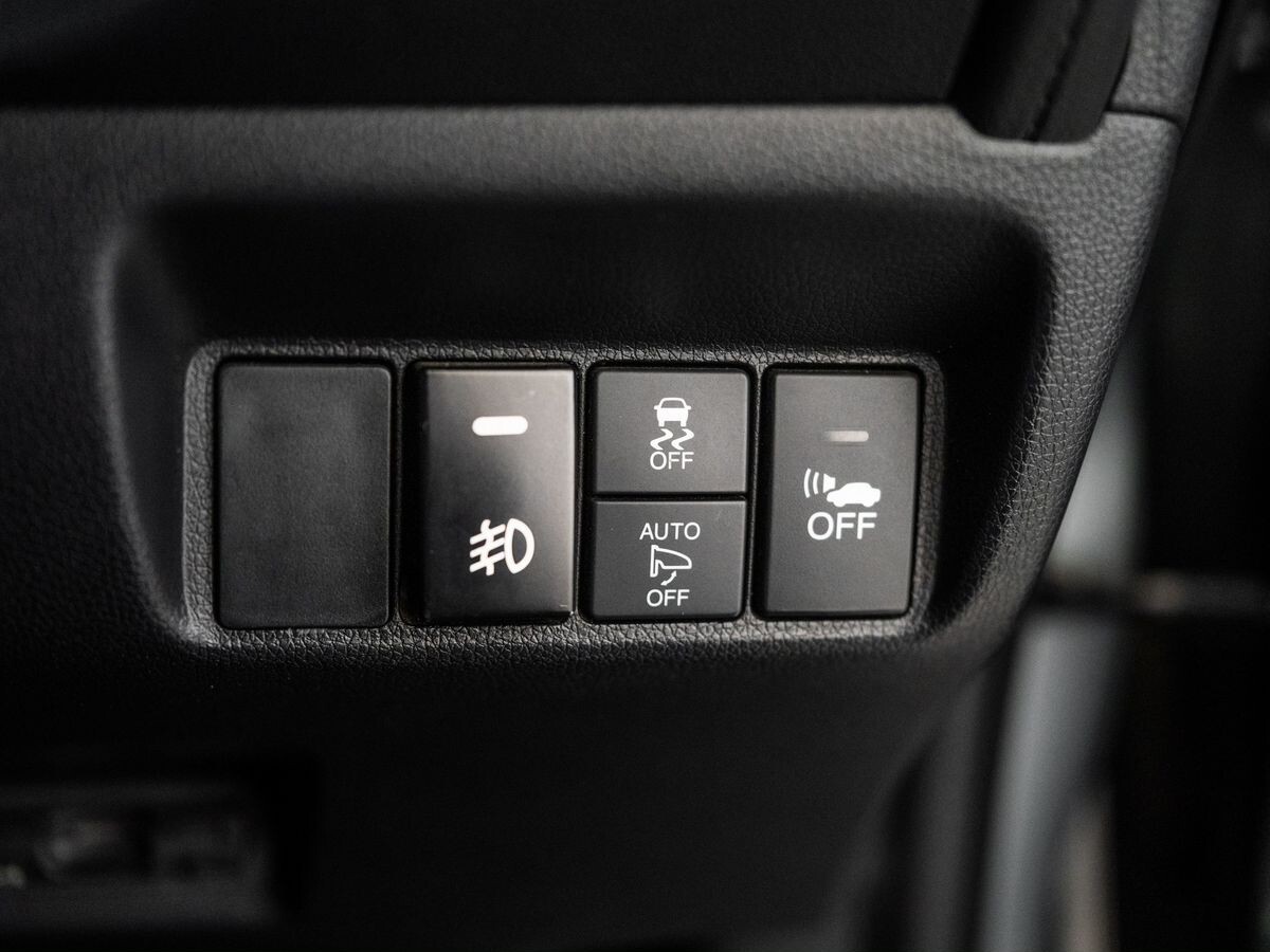 Honda Shuttle 2015 - фото автомобиля