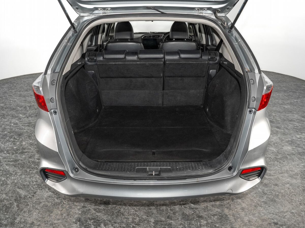 Honda Shuttle 2015 - фото автомобиля