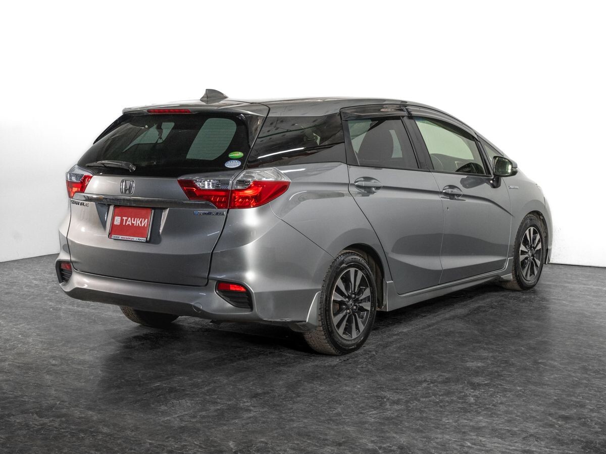 Honda Shuttle 2015 - фото автомобиля