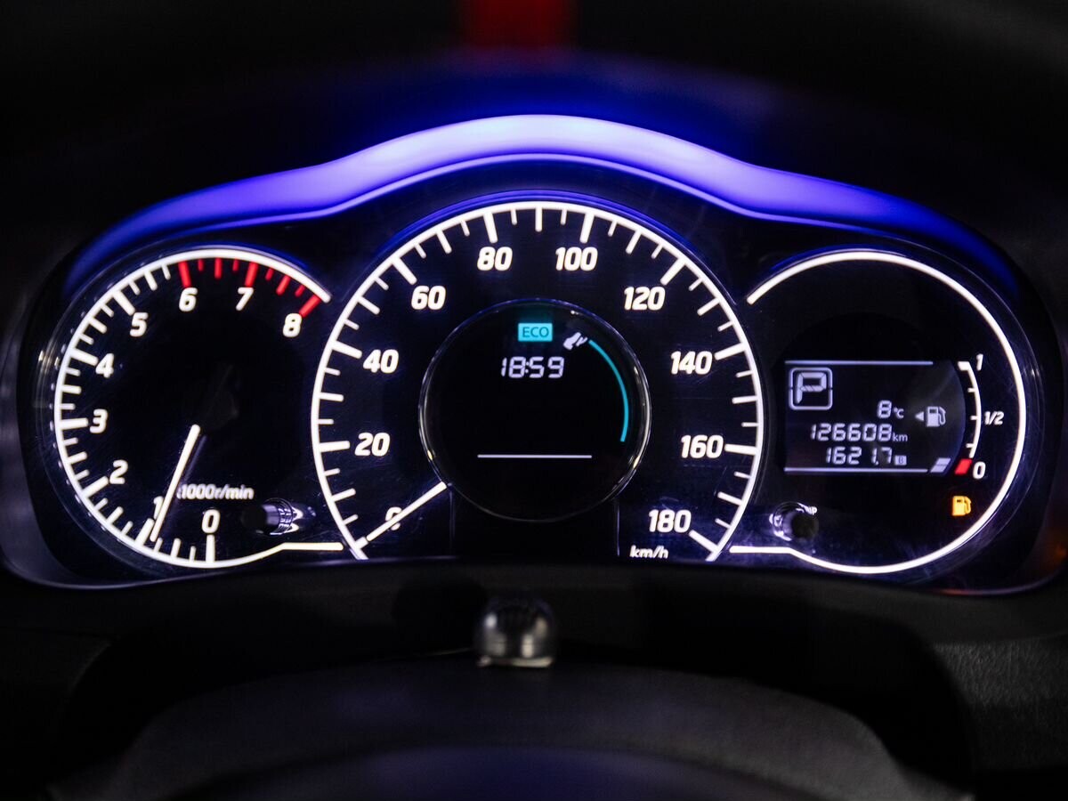 Nissan Note 2017 - фото автомобиля