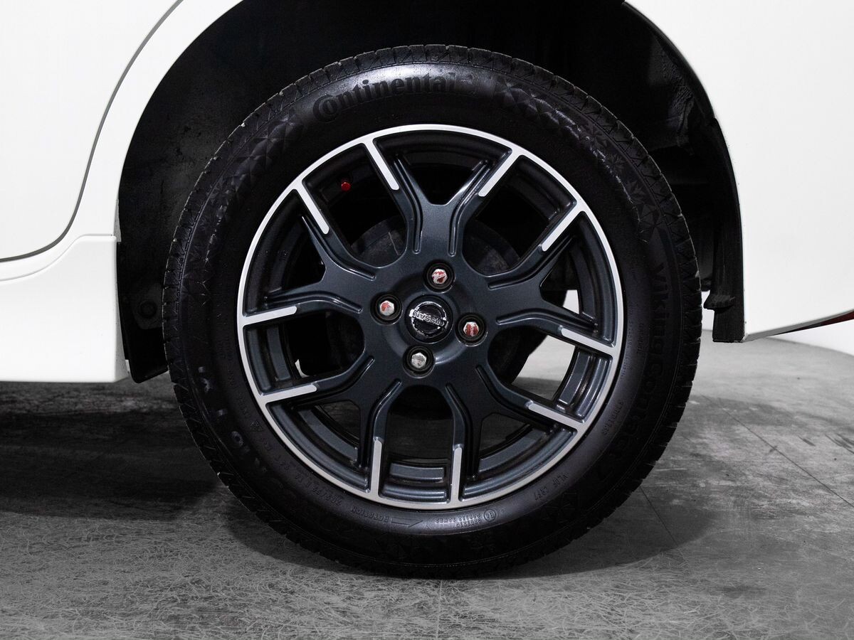 Nissan Note 2017 - фото автомобиля