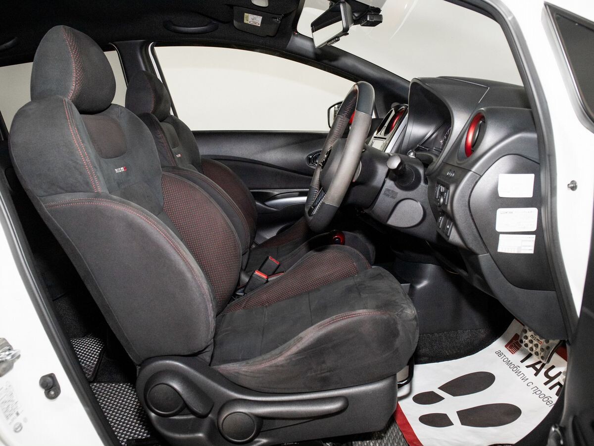 Nissan Note 2017 - фото автомобиля