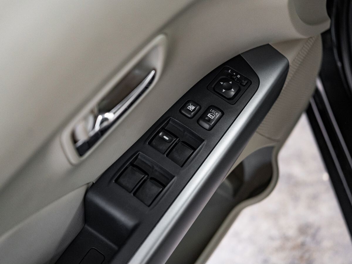 Mitsubishi Outlander 2008 - фото автомобиля