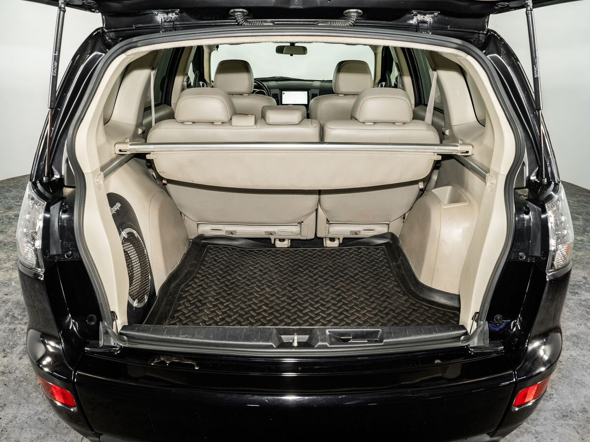 Mitsubishi Outlander 2008 - фото автомобиля