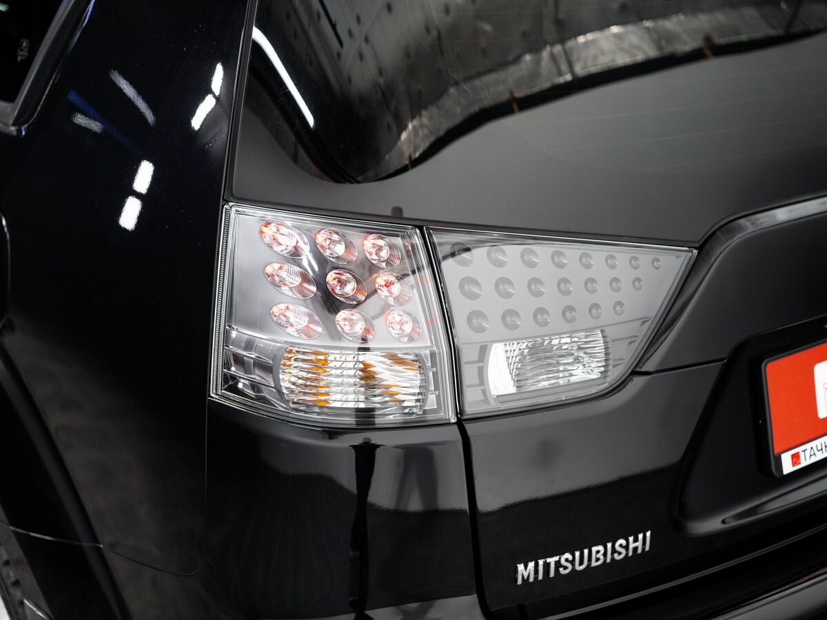 Mitsubishi Outlander 2008 - фото автомобиля